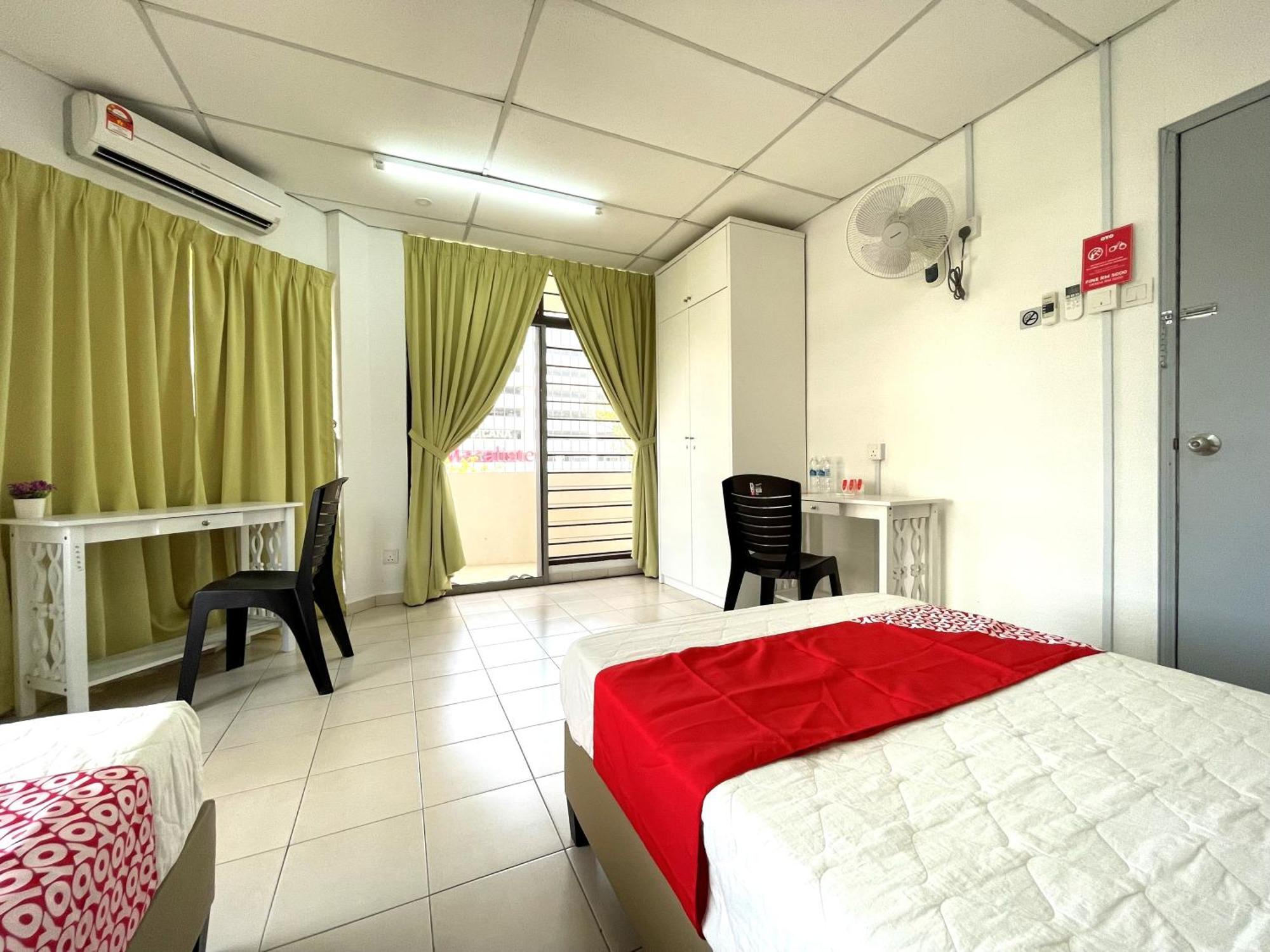 Oyo Home 90326 Wg Guest House George Town Ngoại thất bức ảnh