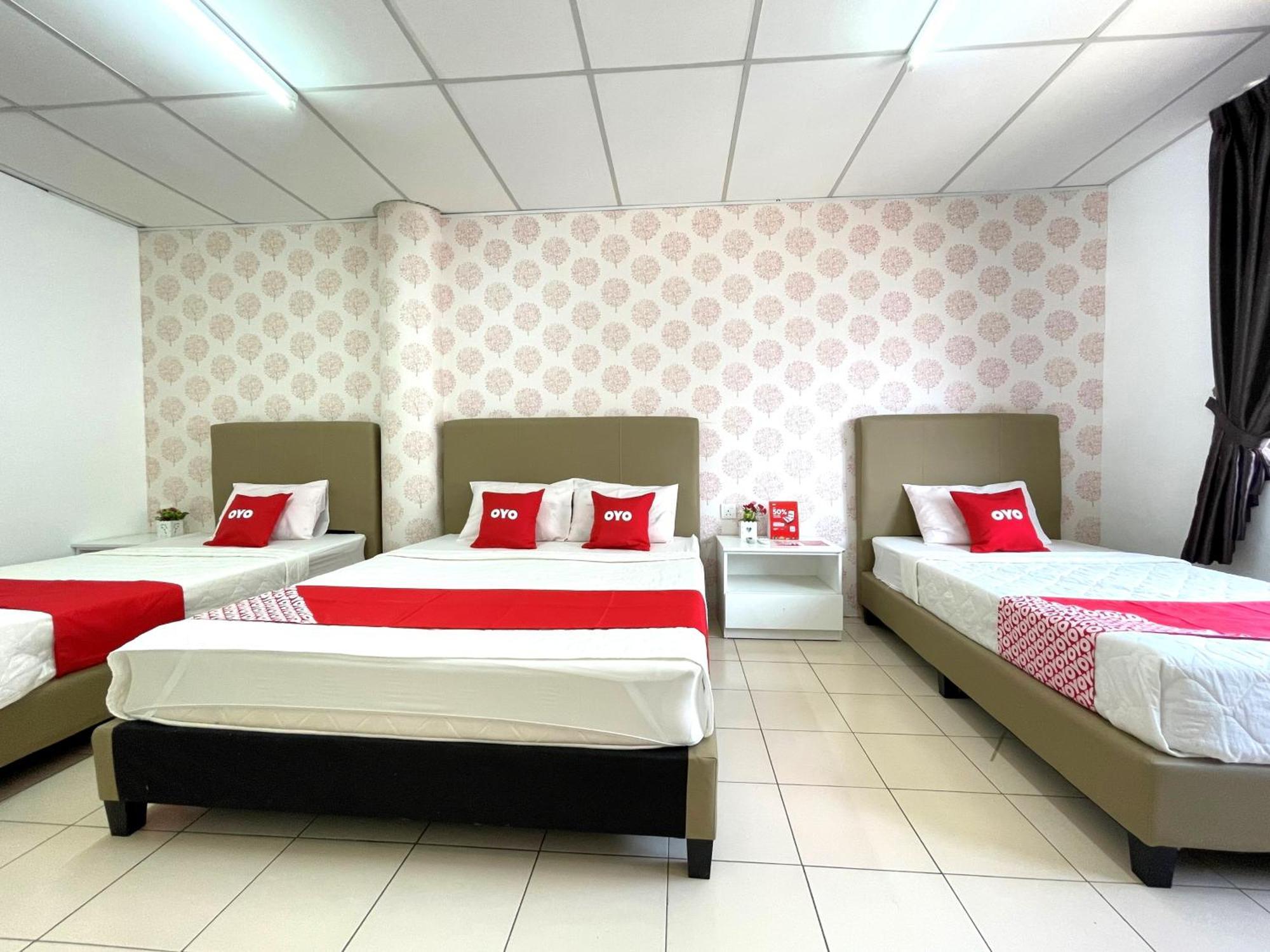 Oyo Home 90326 Wg Guest House George Town Ngoại thất bức ảnh