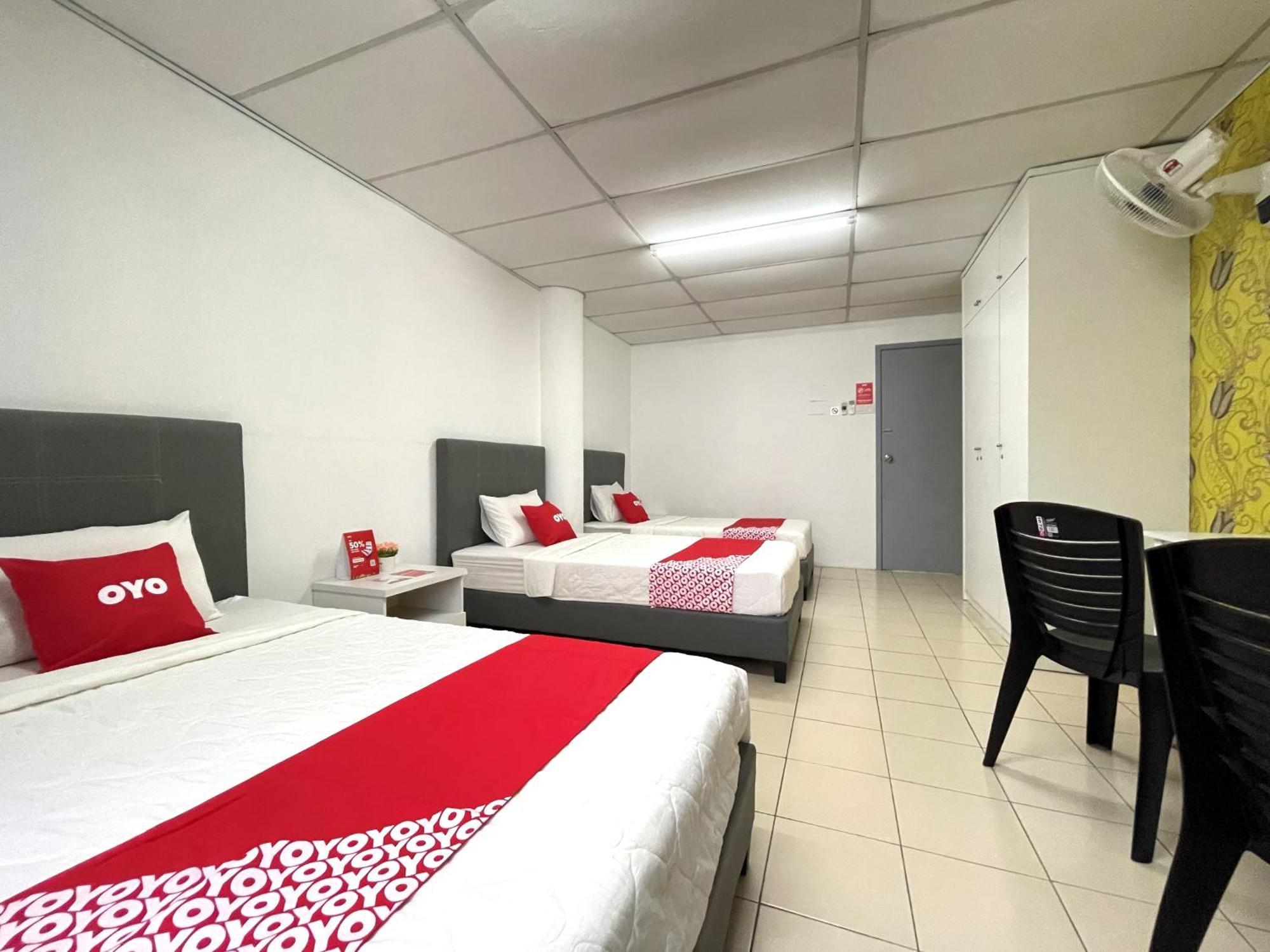 Oyo Home 90326 Wg Guest House George Town Ngoại thất bức ảnh