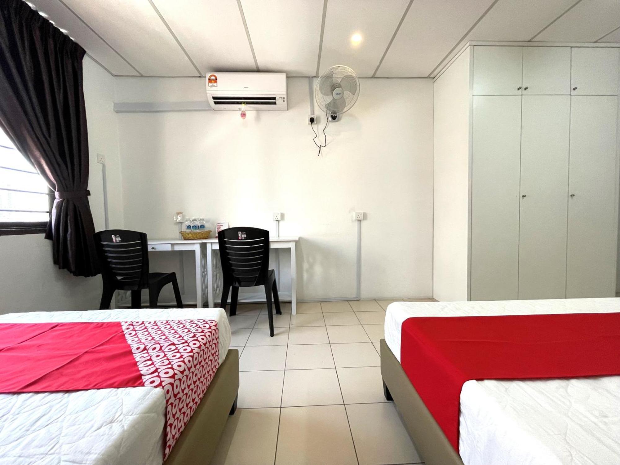 Oyo Home 90326 Wg Guest House George Town Ngoại thất bức ảnh