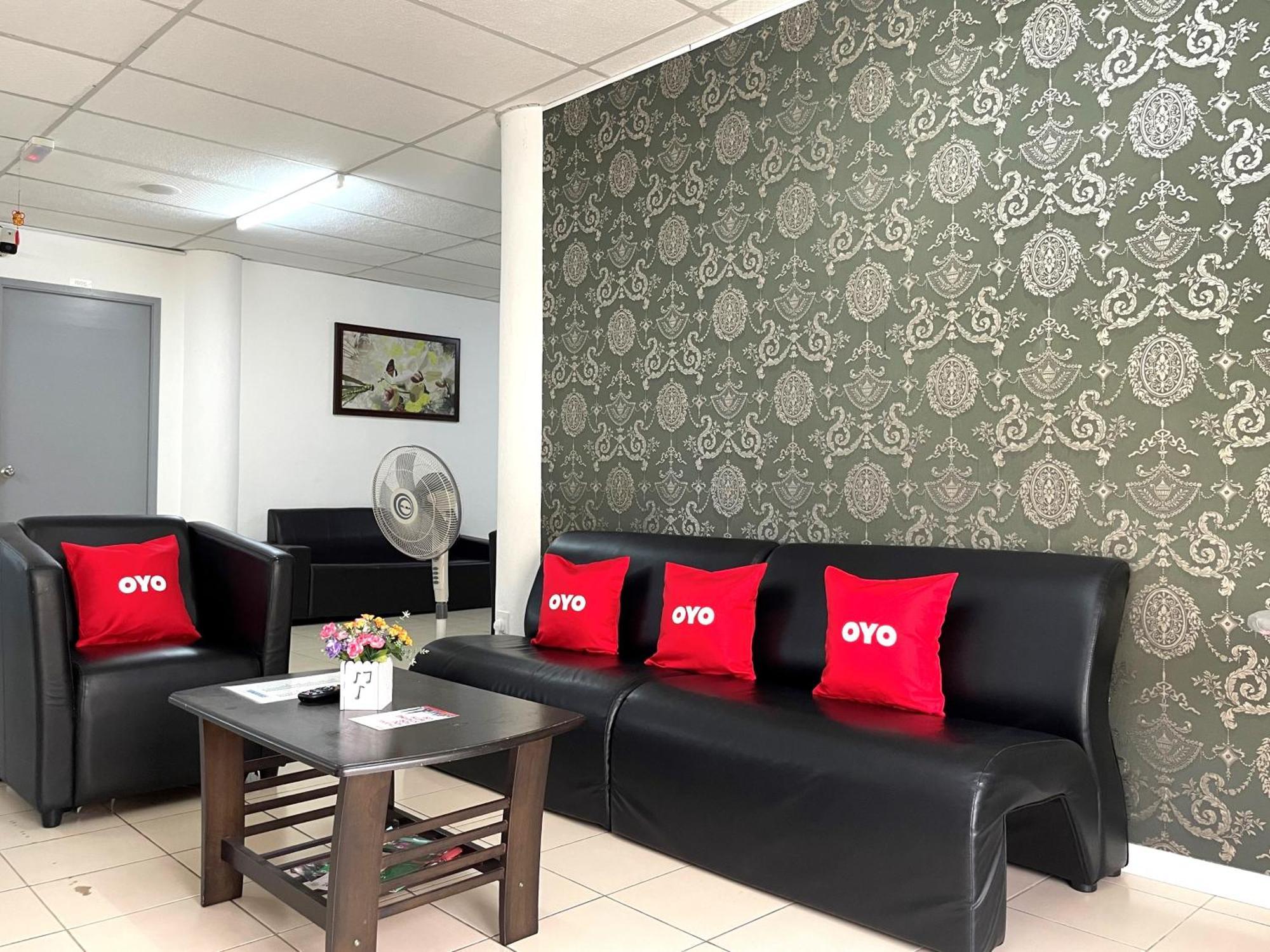Oyo Home 90326 Wg Guest House George Town Ngoại thất bức ảnh