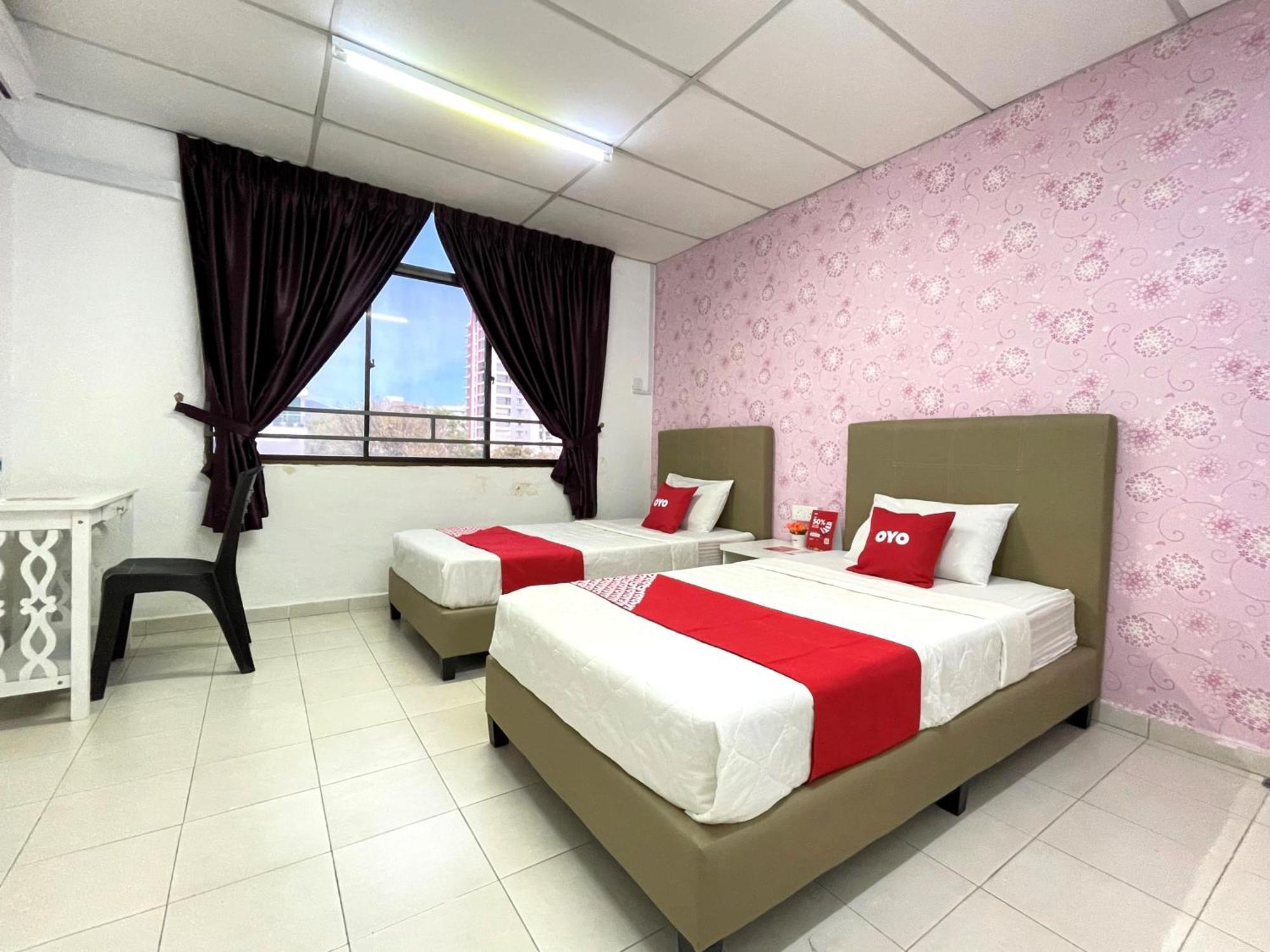 Oyo Home 90326 Wg Guest House George Town Ngoại thất bức ảnh