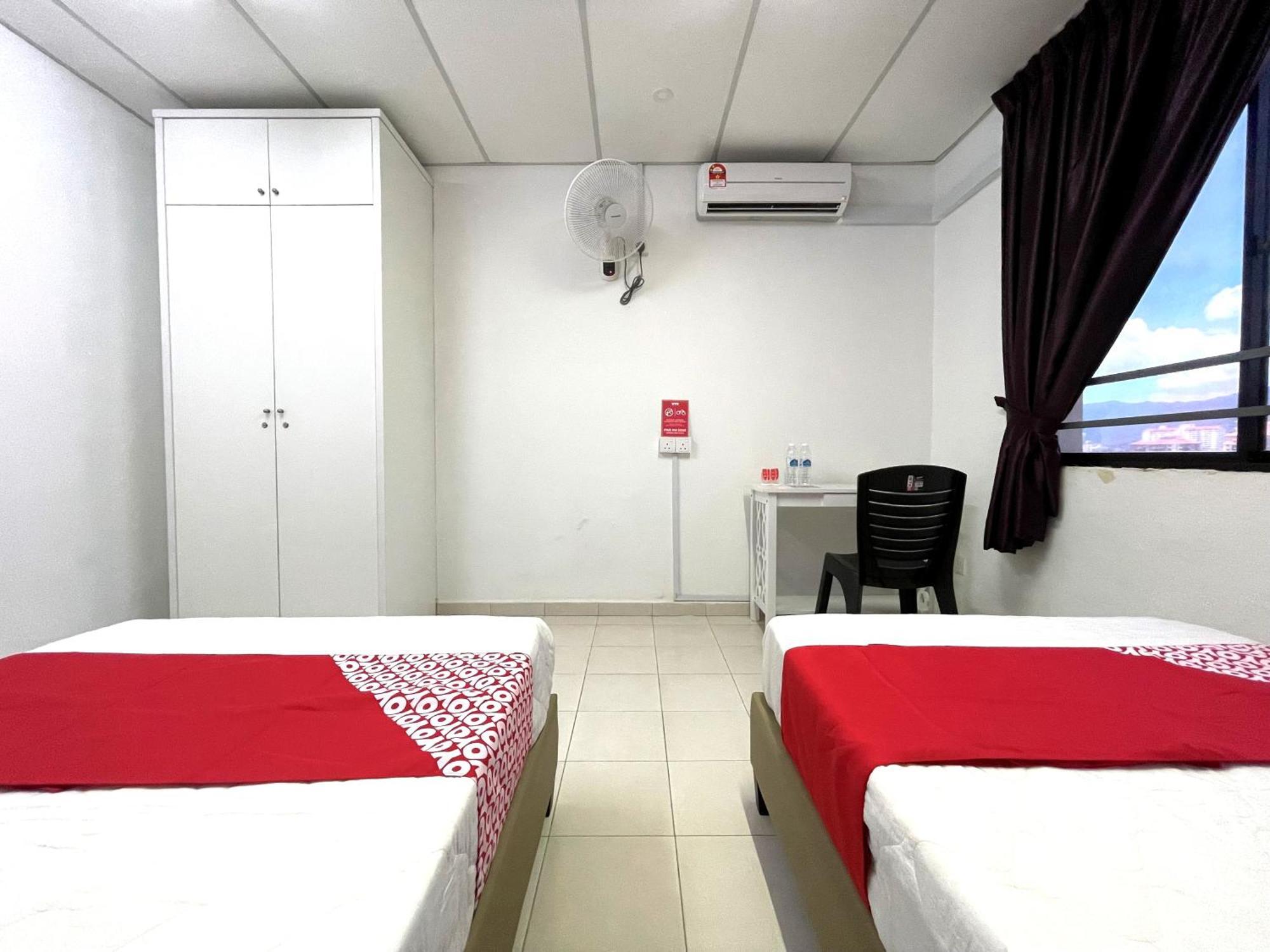 Oyo Home 90326 Wg Guest House George Town Ngoại thất bức ảnh